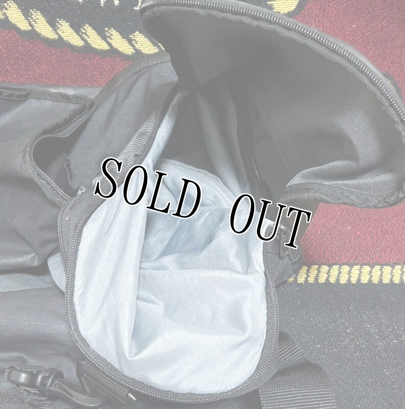 画像6: 米海兵隊放出品 NIKE スポーツボストンバッグ (6)