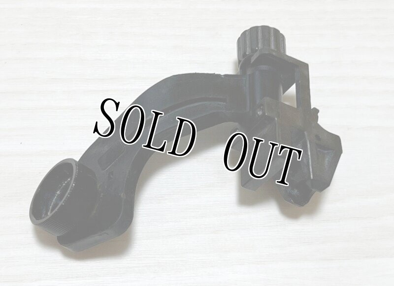 画像2: 米軍実物 PVS14 マウント アダプター Jアーム (2)