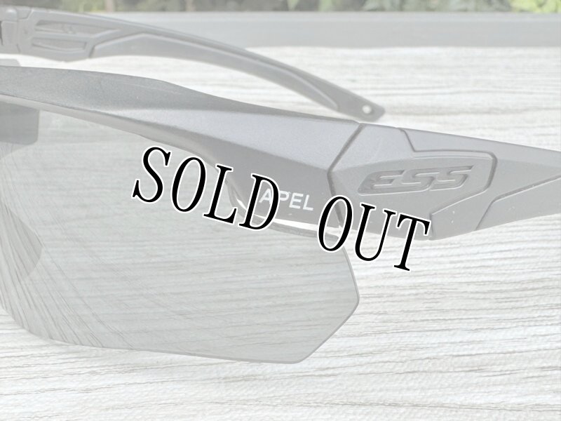 画像4: 海兵隊放出品 CROSSBOW ESS APEL サングラス (4)