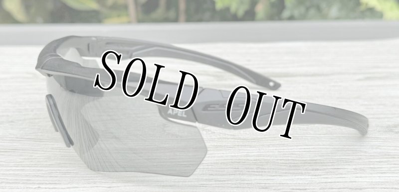 画像3: 海兵隊放出品 CROSSBOW ESS APEL サングラス (3)