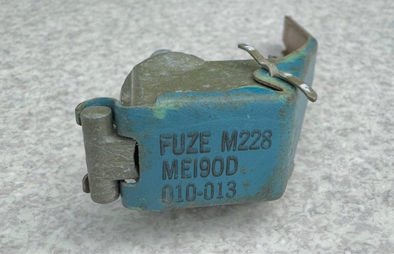 画像5: 米軍実物 Grenade Fuze M228/M69 ハンドグレネード ヒューズパーツ  (5)