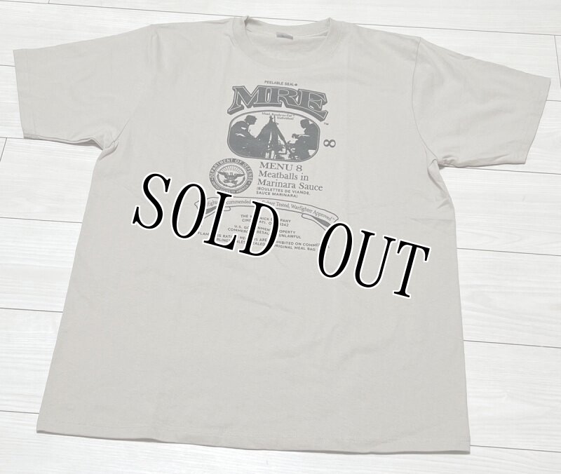 画像1: 米軍放出品　 MREレーションプリントTシャツ　X LARGE (1)