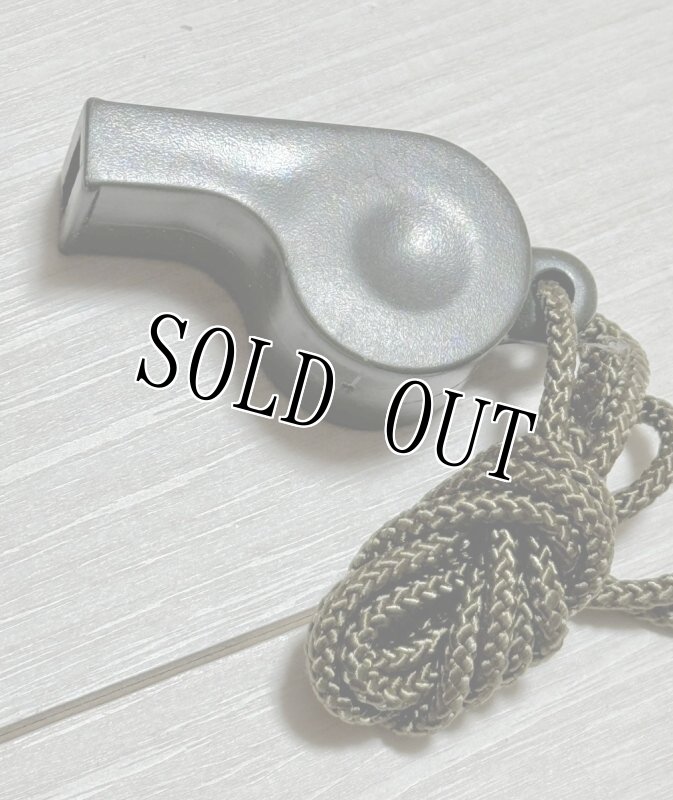 画像5: 米軍放出品 ホイッスル OD (5)