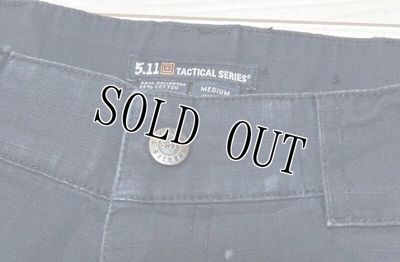 画像2: 米軍放出品 5.11 タクティカルパンツ MEDIUM‐REGULAR (2)