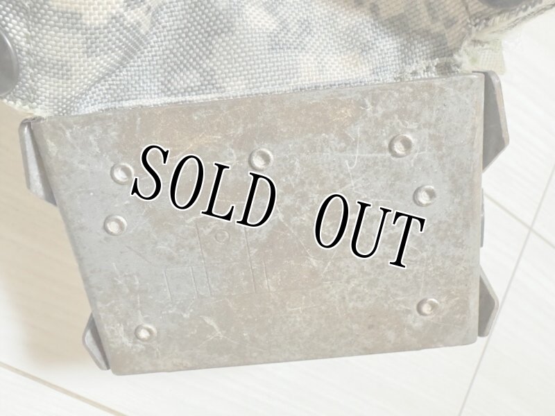 画像7: 米軍実物 M240 7.62mm 100ROUND ACU  ソフトマガジンポーチ  (7)