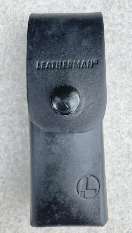 画像1: 米軍放出品 LEATHER MAN レザーマン TOOL ポーチ (1)