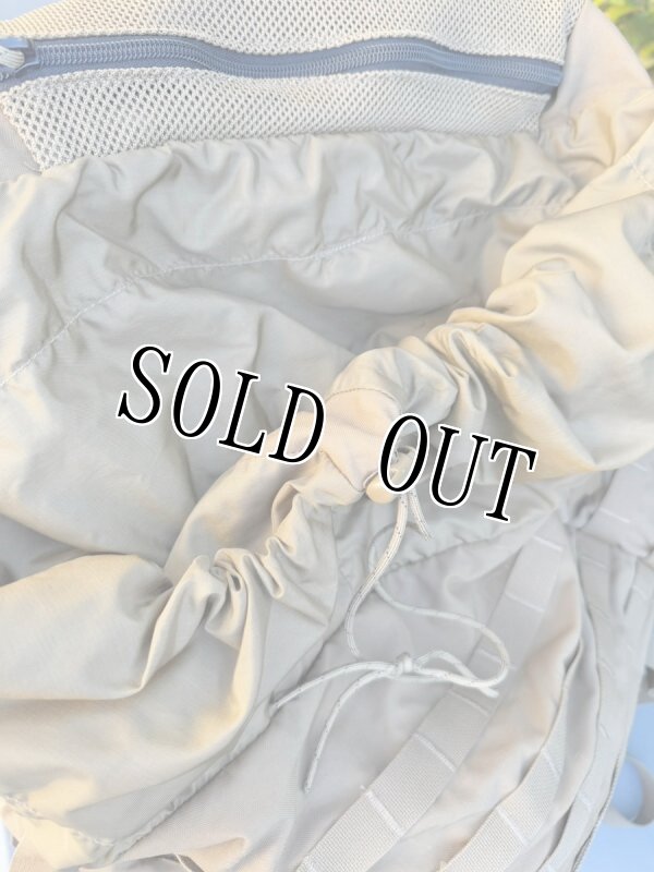 画像8: 米軍海兵隊実物  USMC PACK FILBE   EAGLE メインパック MYSTERY RANCH コヨーテ (8)