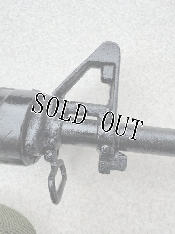 画像6: 米軍実物 COLT Rubber TRAINING RIFLE M16A2  T 07 83B  (6)