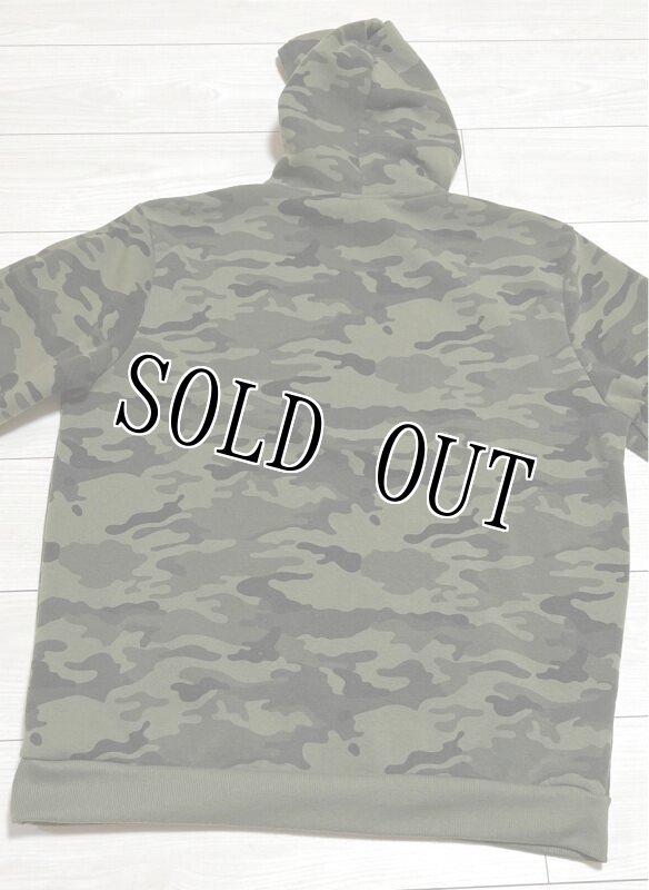 画像3: 米軍放出品 USMCロゴ　 スウェットパーカー　迷彩柄 (3)