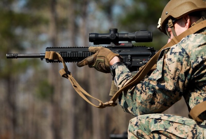 画像1: 海兵隊実物 SMALL ARMS M27 ライフル  スリング  (1)