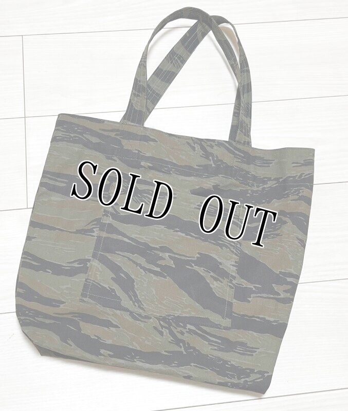 画像3: 米軍 ローカルメイド タイガーストライプトートバッグ　OKINAWA ヴィンテージワッペン (3)