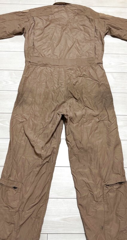 画像5: 米軍実物 CWU27/P　フライトスーツ　タン　44LONG (5)