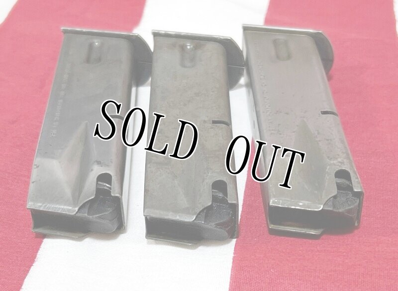 画像3: 米軍実物　9mm ベレッタ 　マガジン (3)