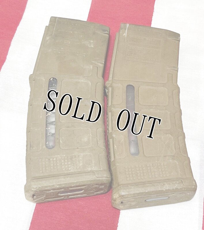 画像2: 米軍実物 MAGPUL PMAG 30 GEN M3 AR-15/M4/M16 30連マガジン   WINDOW 両窓 30rd マグ 5.56mm コヨーテタン　2個セット  (2)