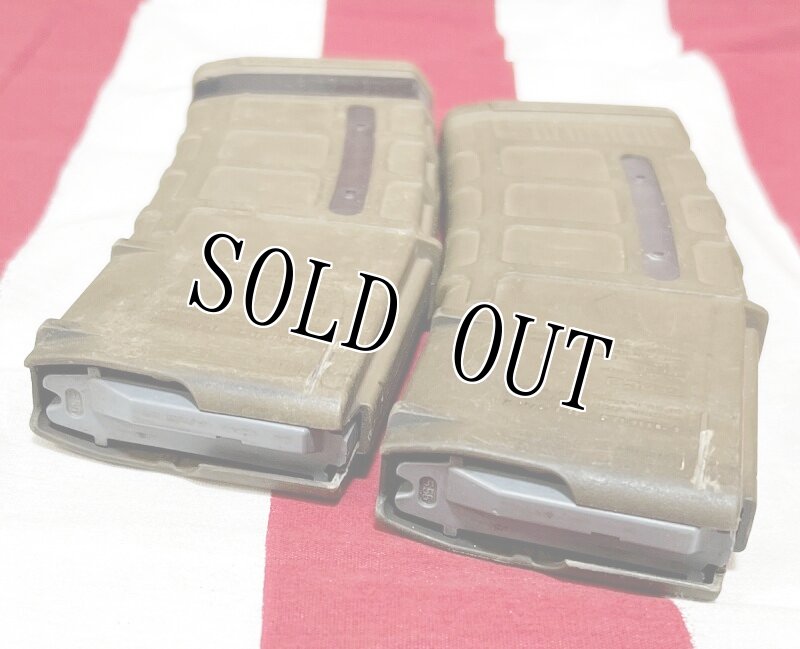 画像4: 米軍実物 MAGPUL PMAG 30 GEN M3 AR-15/M4/M16 30連マガジン   WINDOW 両窓 30rd マグ 5.56mm コヨーテタン　2個セット  (4)