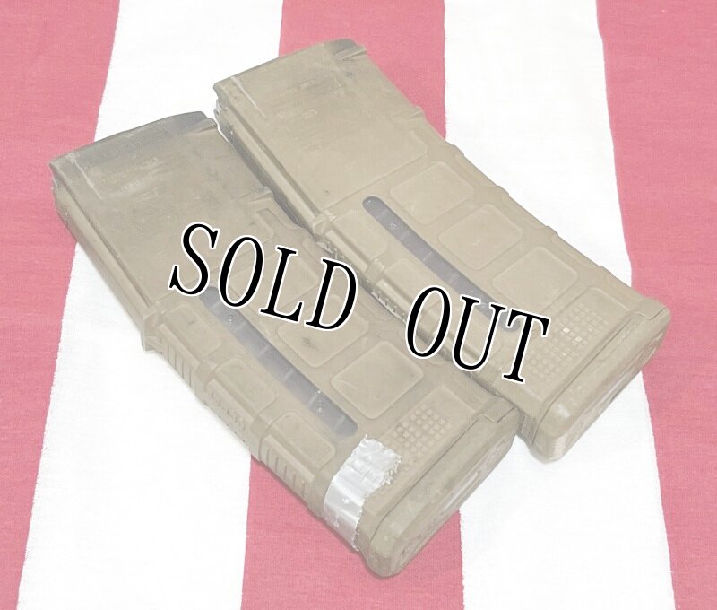 画像2: 米軍実物 MAGPUL PMAG 30 GEN M3 AR-15/M4/M16 30連マガジン   WINDOW 両窓 30rd マグ 5.56mm コヨーテタン　2個セット  (2)
