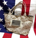画像1: 米軍実物　USMC MARINES　BDU生地　迷彩リメイクミニバッグ　デザート (1)