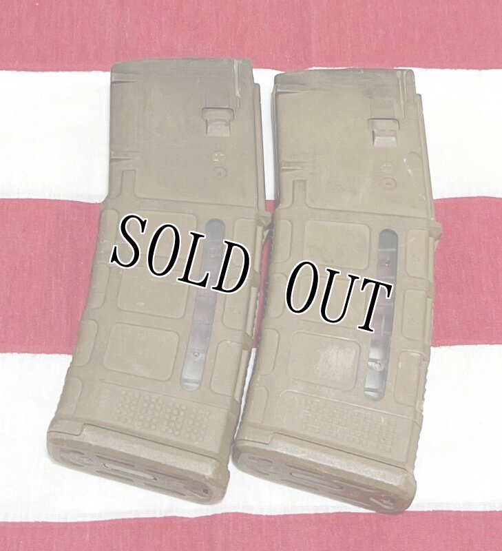 画像1: 米軍実物 MAGPUL PMAG 30 GEN M3 AR-15/M4/M16 30連マガジン   WINDOW 両窓 30rd マグ 5.56mm コヨーテタン　2個セット  (1)
