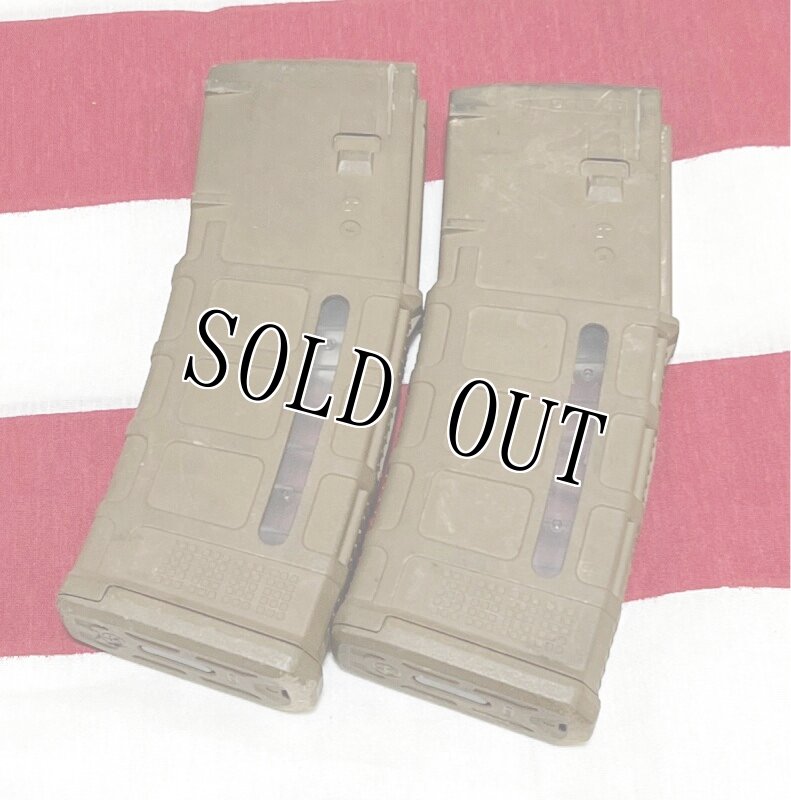 画像1: 米軍実物 MAGPUL PMAG 30 GEN M3 AR-15/M4/M16 30連マガジン   WINDOW 両窓 30rd マグ 5.56mm コヨーテタン　2個セット  (1)