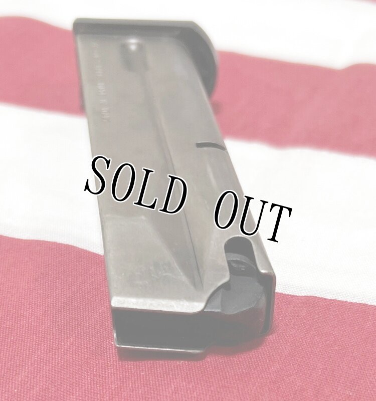 画像4: 米軍実物 ベレッタ M9 15連 マガジン イタリア製 9mm 15rd M92F Made in ITALY PB (4)