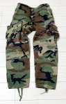 画像1: 米軍実物,ウッドランドカモ　迷彩パンツ　SMALL-SHORT (1)