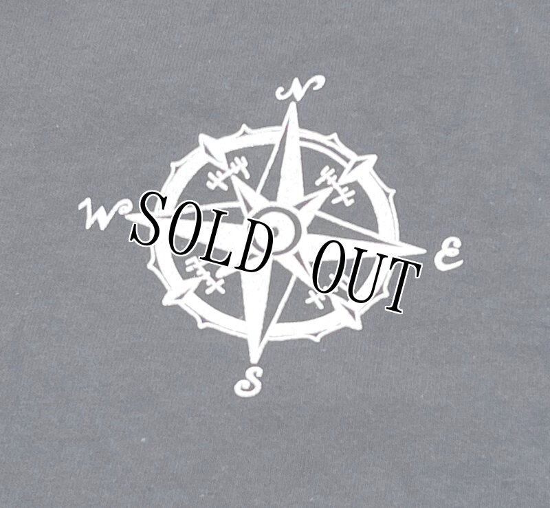 画像2: 米軍放出品　US NAVY　Tシャツ　MEDIUM (2)