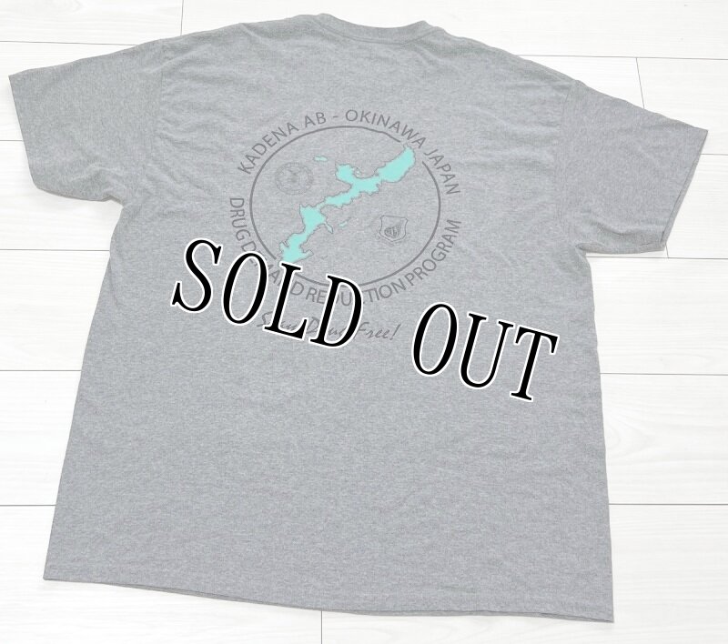 画像3: 米軍放出品　US AIR FORCE STAY DRUG FREE　Tシャツ　X LARGE (3)