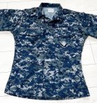 画像2: 米軍実物　US NAVY,　迷彩ジャケット　SMALL-REGULAR (2)