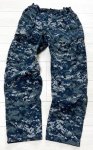 画像1: 米軍実物　US NAVY,　迷彩パンツ 　MEDIUM-REGULAR (1)