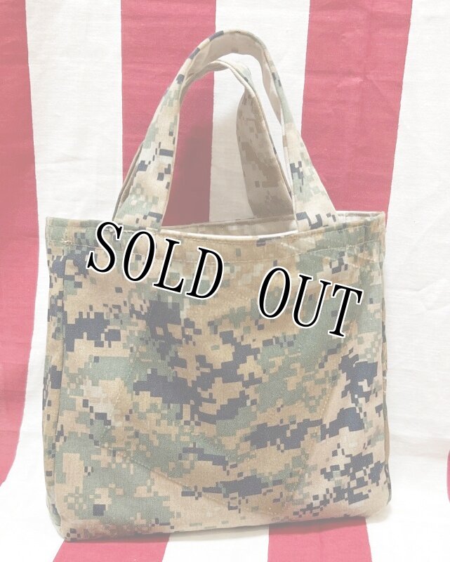 画像5: 米軍実物 USMC MARINES BDU生地 迷彩リメイクミニバッグ リバーシブル (5)
