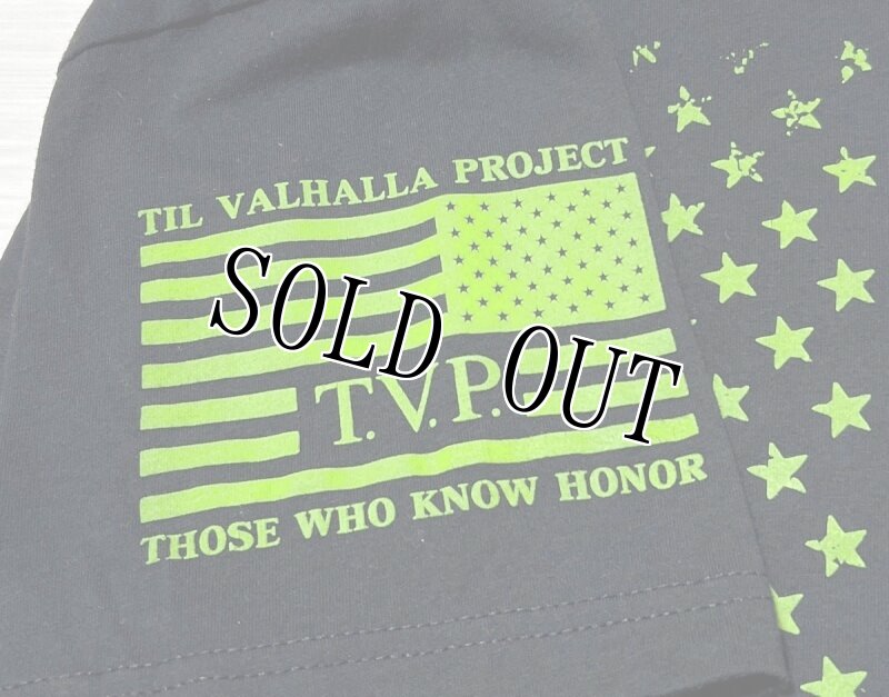 画像3: 米軍放出品 T.V.P. 半袖Tシャツ　LARGE (3)