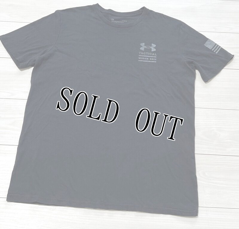画像2: 米軍放出品　アンダーアーマー　TACTICAL MISSION MADE　Tシャツ　LARGE (2)