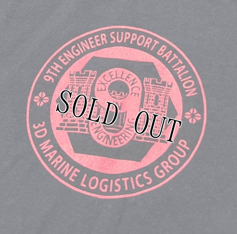 画像2: 米軍実物 USMC 9TH ENGINEER SUPPORT BATTALION Tシャツ MEDIUM (2)