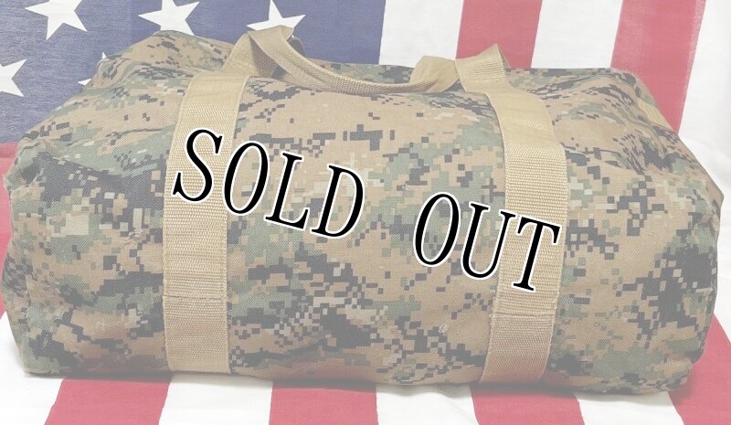 画像4: 米海兵隊放出品 Mercury ピクセル柄 CAMOボストンバッグ (4)