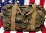 画像1: 米海兵隊放出品 Mercury ピクセル柄 CAMOボストンバッグ (1)