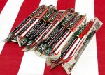 画像2: 米軍実物 CYALUME CHEMLIGHT サイリューム ライトスティック RED 12HR 10本 (2)