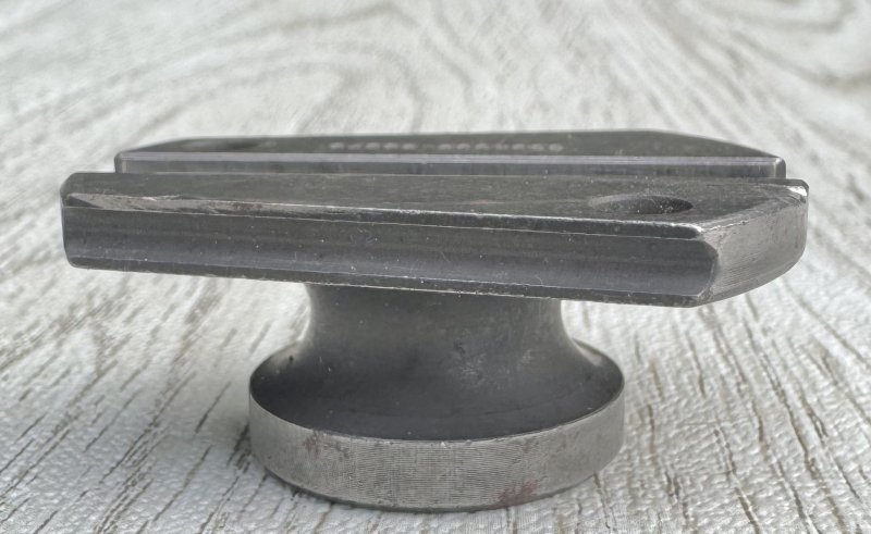 画像2: 米軍実物 Browning M2 .50 Cal. Round Bolt Selector Switch (2)
