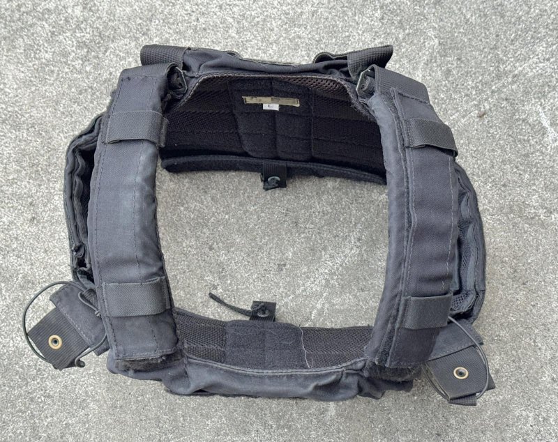 画像11: 米軍実物 T3 Gear Geronimo 2 Plate Carrier  (11)