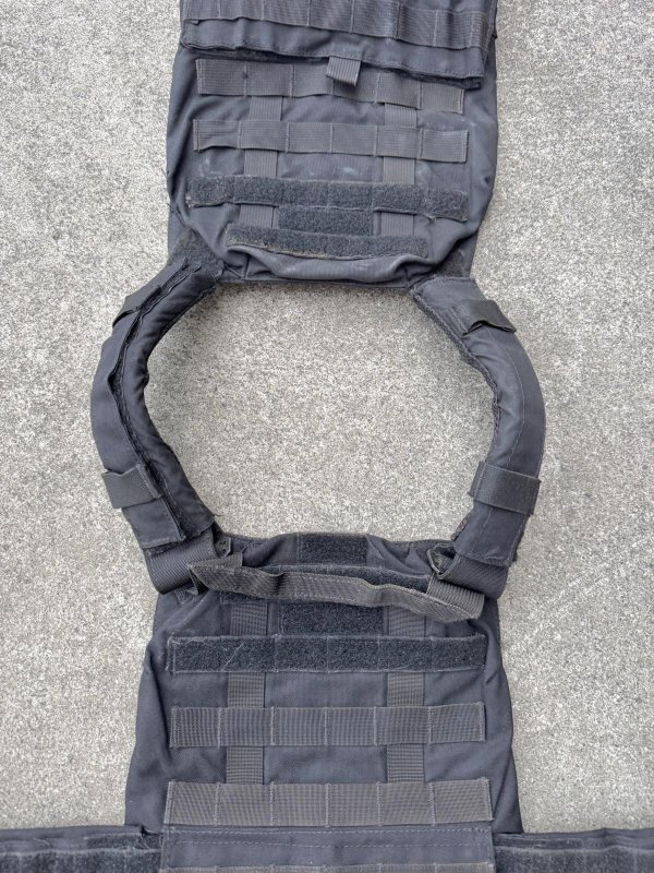 画像10: 米軍実物 T3 Gear Geronimo 2 Plate Carrier  (10)