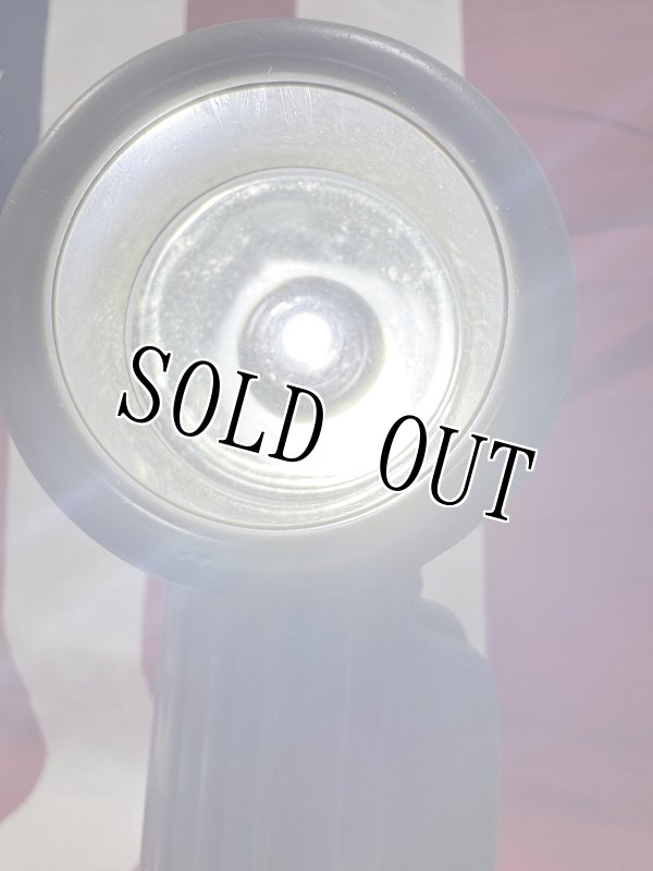 画像8: 米軍実物 FULTON MX-991/U L型 LED フラッシュライト OD  (8)