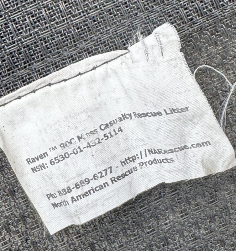 画像12: 米軍実物 NAR North American Rescue Raven 90C 折りたたみ 担架 (12)