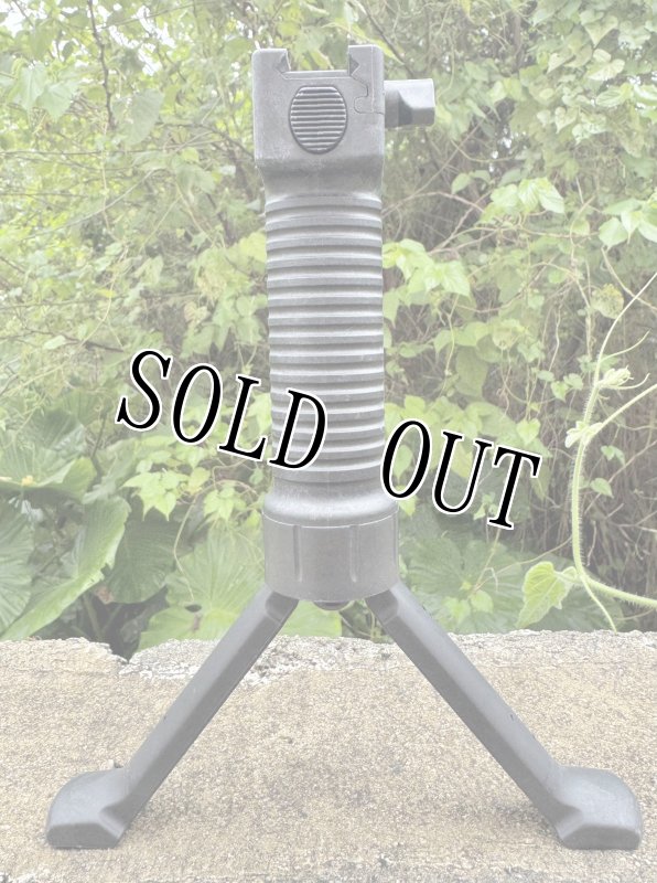 画像1: 米軍実物 GPS Grip Pod バイポッド グリップ 二脚 (1)