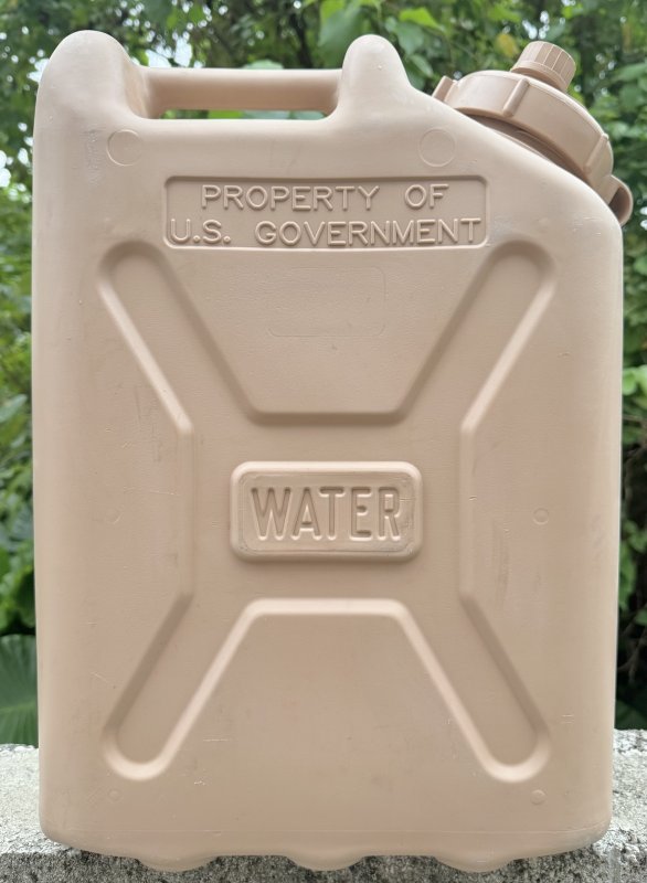 画像3: 米軍実物 WATER タンク　デザート (プラスチック) (3)