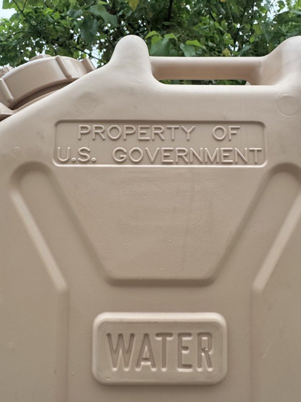 画像13: 米軍実物 WATER タンク　デザート (プラスチック) (13)