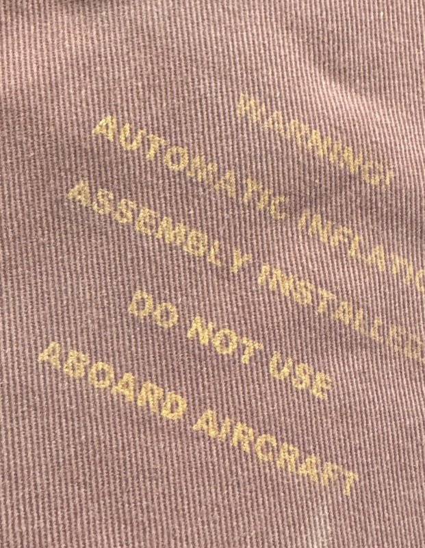 画像10: 米軍実物 LIFE RESERVER VEST　ブラウン　M (10)