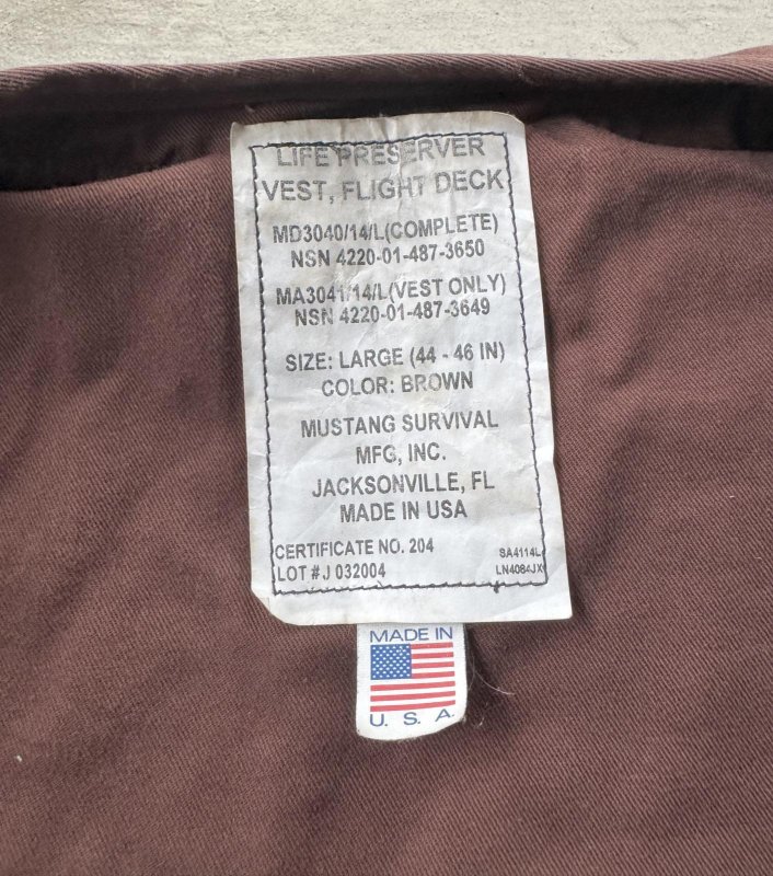 画像16: 米軍実物 LIFE RESERVER VEST　ブラウン　M (16)