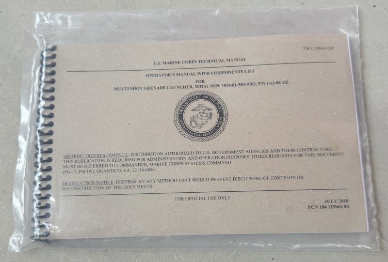 画像1: 米軍実物 Launcher Grenade Multi-Shot 40mm M32A1 マニュアル (1)