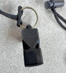 画像3: 米軍放出品 Fox 40 クラシック ホイッスル BK (3)