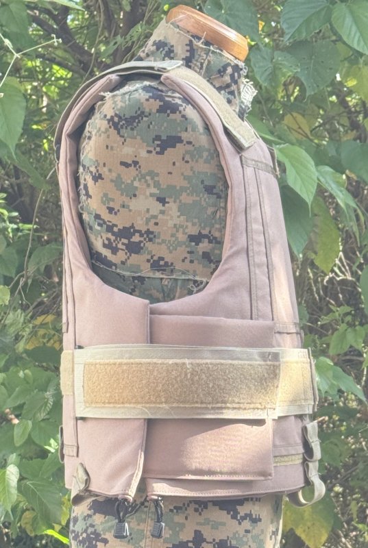 画像2: 米軍放出品 エース アドバンテージ コンポジット ボディアーマーベスト　M〜L (2)