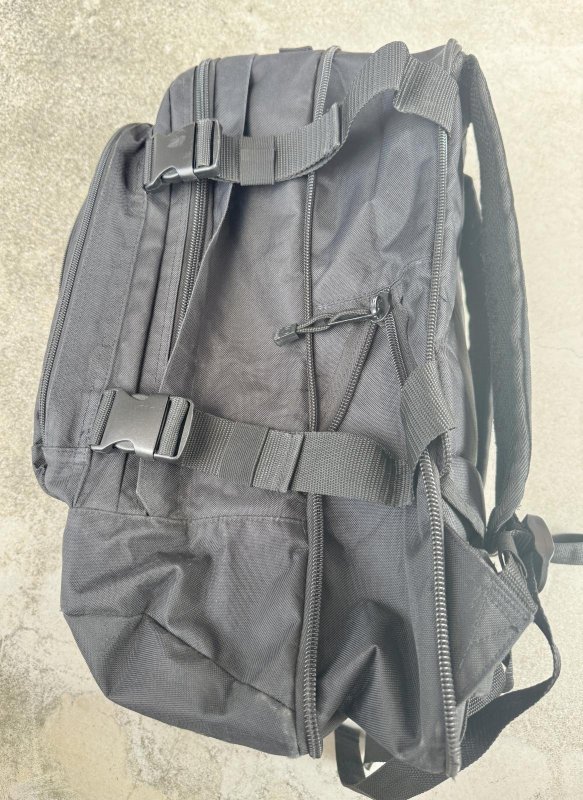 画像2: 米海軍放出品 MERCURY LUGGAGE 3 DAY  STRETCH BACKPACK (2)